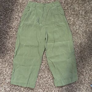 Anthropologie Women’s Olive Wide Leg High Rise Pleated Pants Size 8